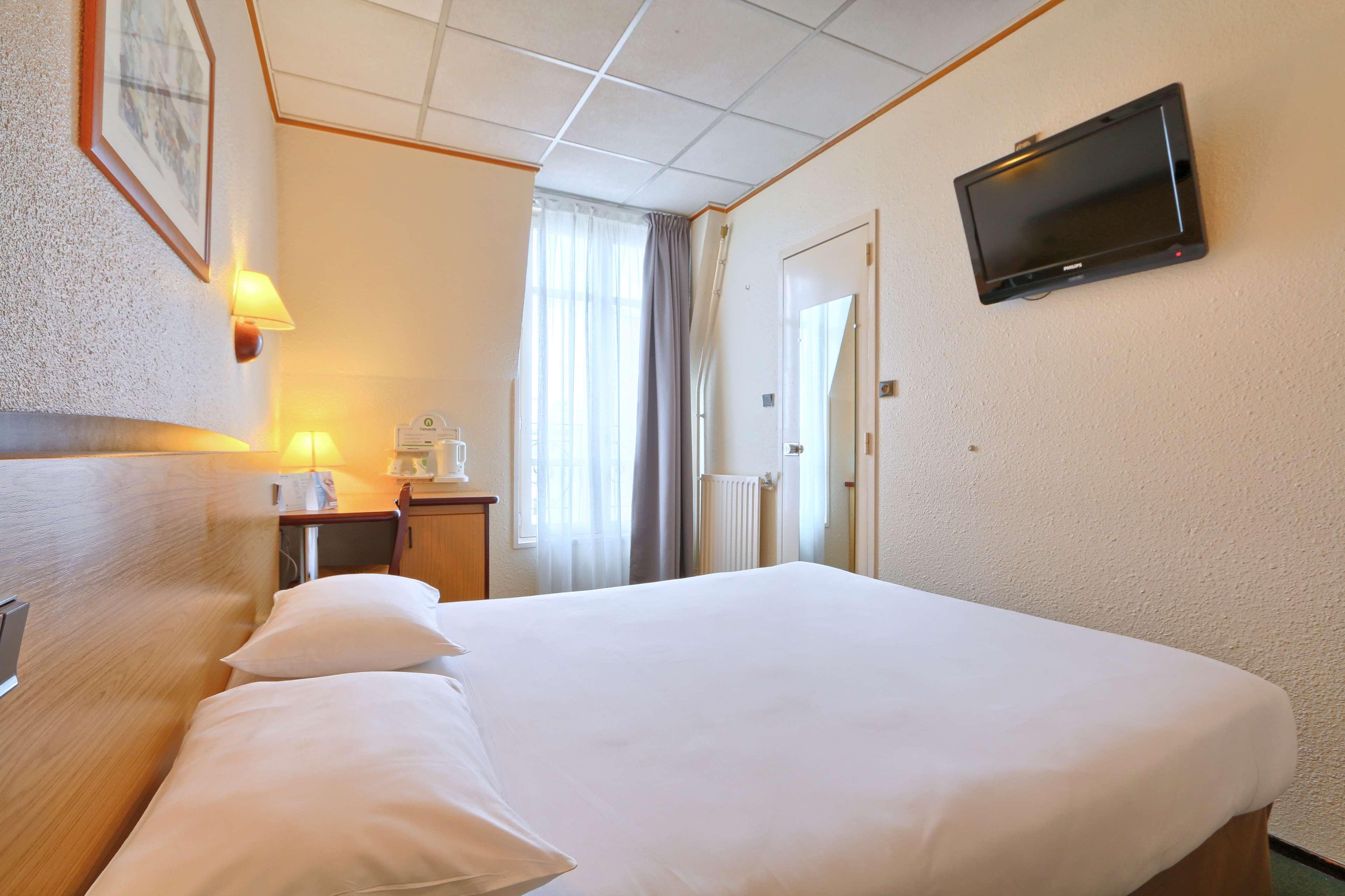 Отель Campanile Paris Ouest - Boulogne Экстерьер фото