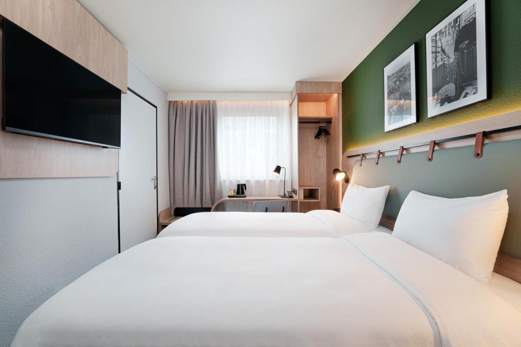 Отель Campanile Paris Ouest - Boulogne Экстерьер фото